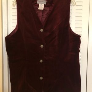 I’m selling a Vantage suede vest